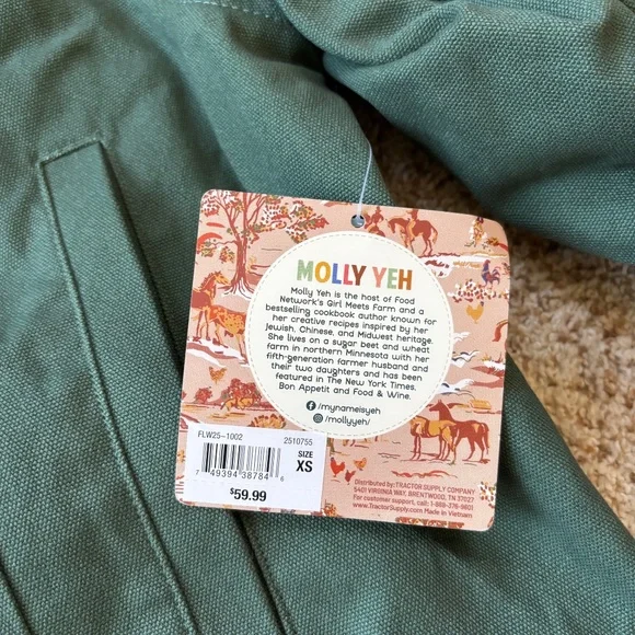 Molly Yeh x Tractor Supply Co barn jacket - Picture 5 of 8